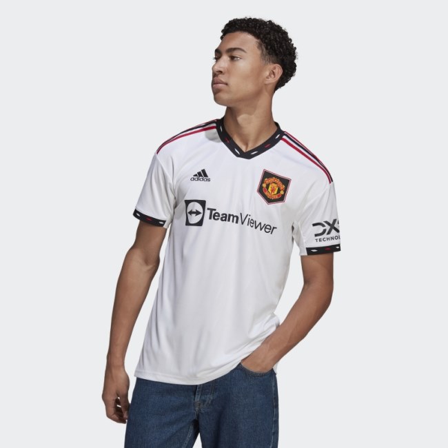 White Adidas MANCHESTER UNITED 22/23 AWAY JERSEY