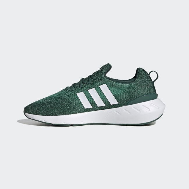 Adidas Green Swift Run 22 Shoes